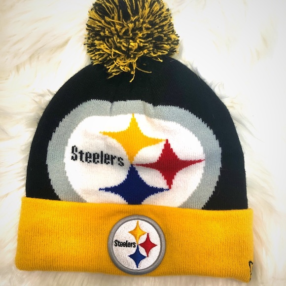 Steelers Varsity jacket hat and scarf - Picture 5 of 6